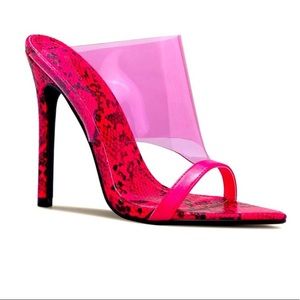 NWT Shoe Dazzle Hot Pink Cerelia